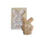 Speculaasplank molen met speculaasje erbij